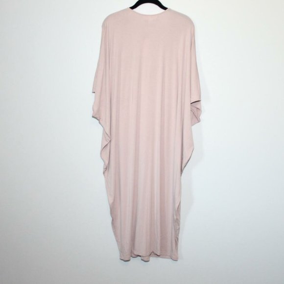 NWT Barefoot Dreams LUXE Milk Jersey Caftan Faded Rose Women's OS Plus H12720 - Picture 9 of 12